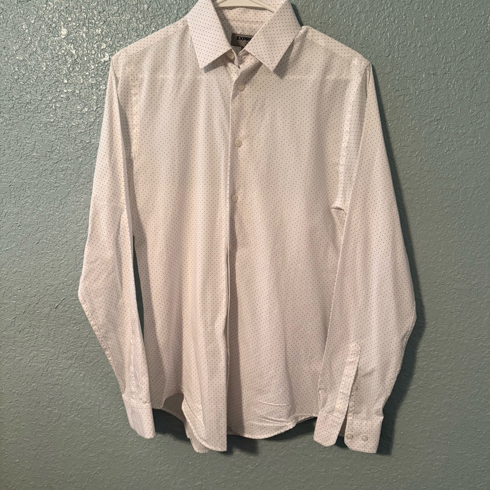 Express Men's Slim Fit Polka Dot Dress Shirt. XS